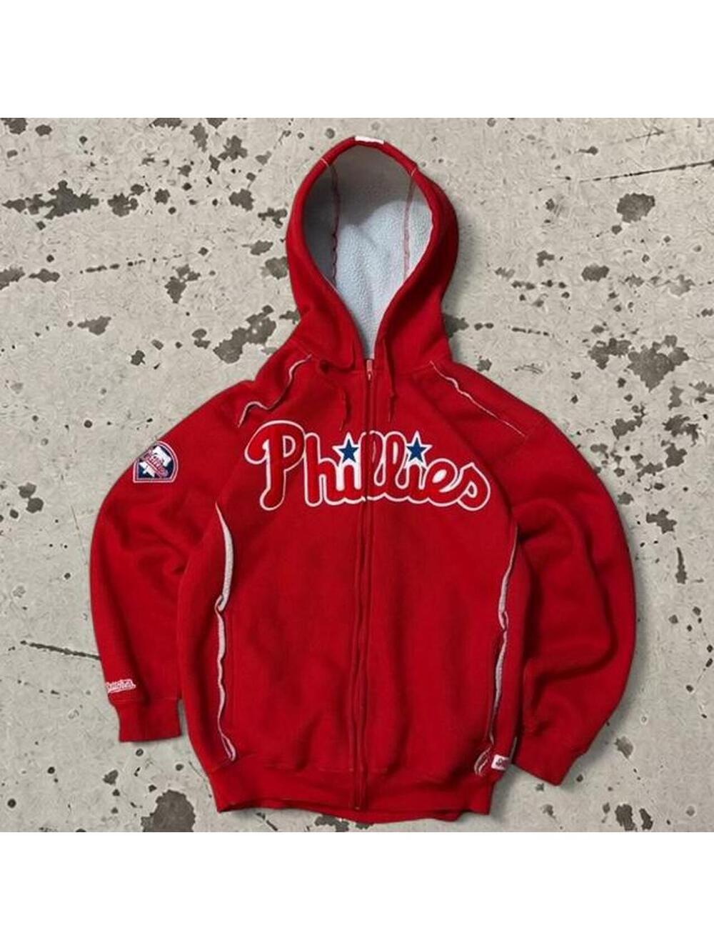 vintage heavyweight fleece lined thermal Y2K MLB Phillies red zip up hoodie